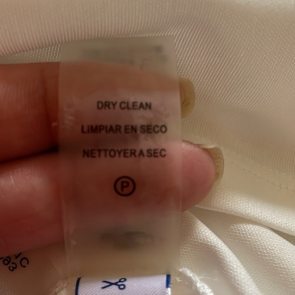 Calvin Klein Off White Dress with flared sleeves sz 6 - Picture 6 of 6